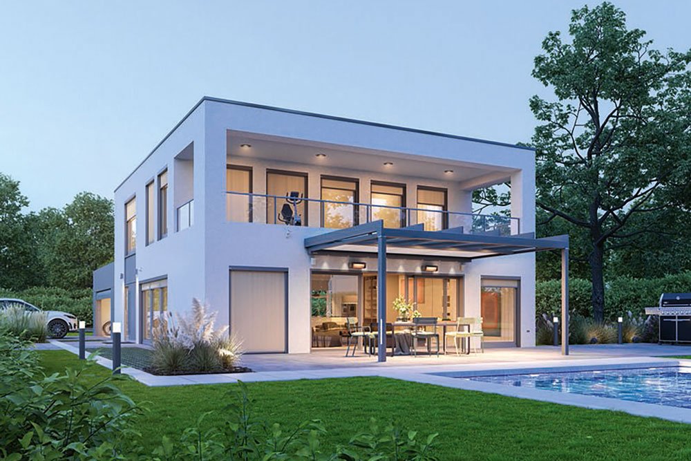 Moderne Architektur mit flachen Formen, großen Fenstern und einer Terrasse neben einem Pool in einer grünen Umgebung. Moderne Architektur mit flachen Formen, großen Fenstern und einer Terrasse neben einem Pool in einer grünen Umgebung.